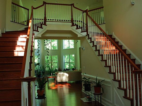 2nd image of 739 Miller Ave