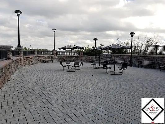 Rented by Voro, LLC | media 2