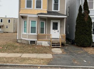 61 6th Ave #2, Troy, NY 12180