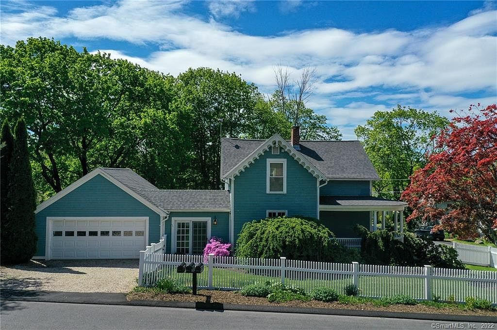 4 Lake Ave, Higganum, CT 06441 Zillow
