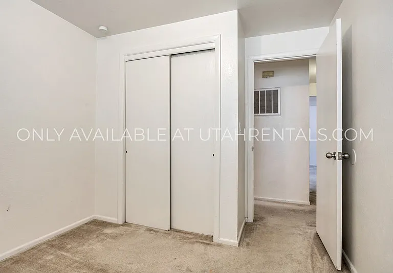 255 E Center St #9 — Photo 10