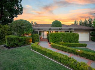 1 Corte Azul, Moraga, CA 94556