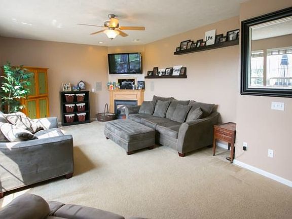 2nd image of 4843 Riverrock Way