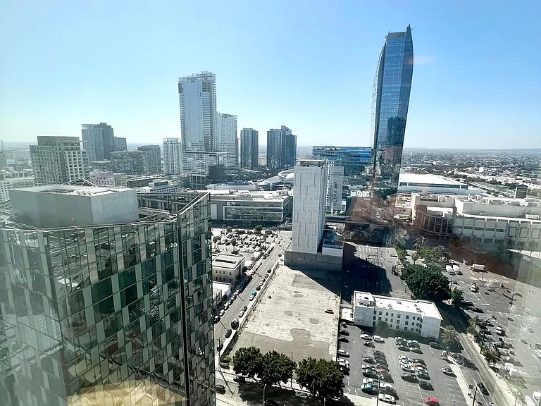889 Francisco St #2901 — Photo 8