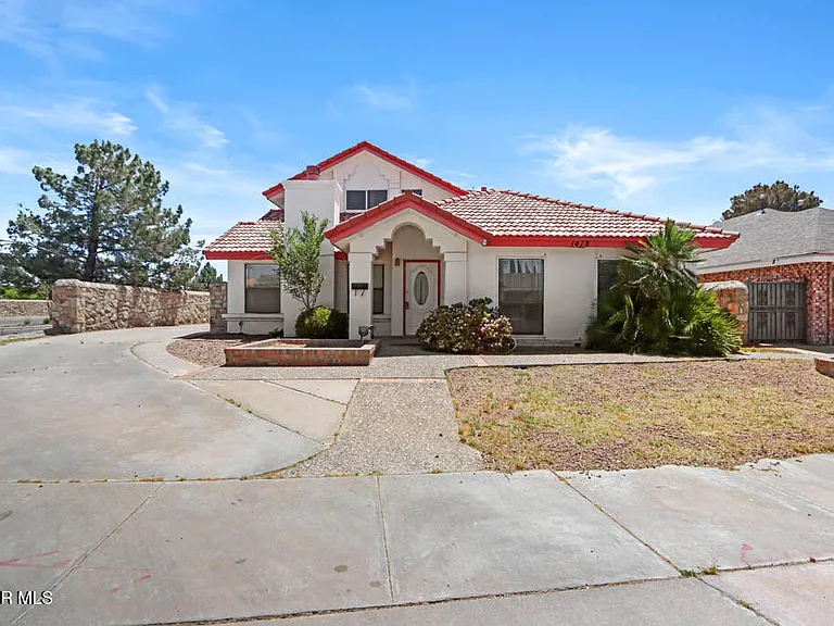 1478 Gene Torres Dr — Photo 1