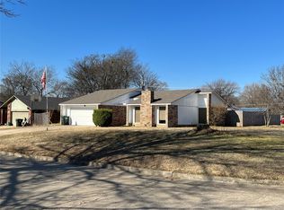 301 Gawf Rd, Muskogee, OK 74403