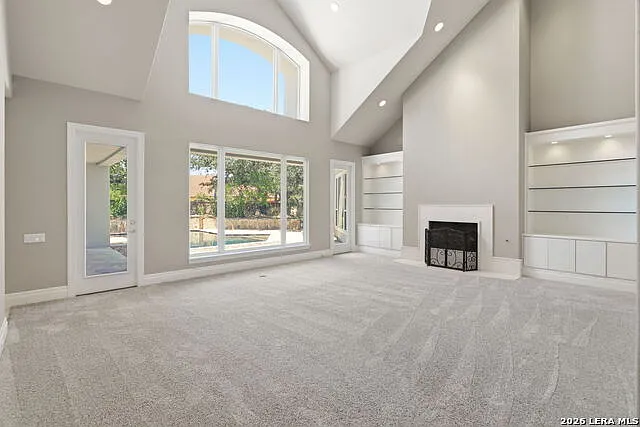 4 bed, 3.5 bath, 4686 sqft, $6,250 — Photo 3