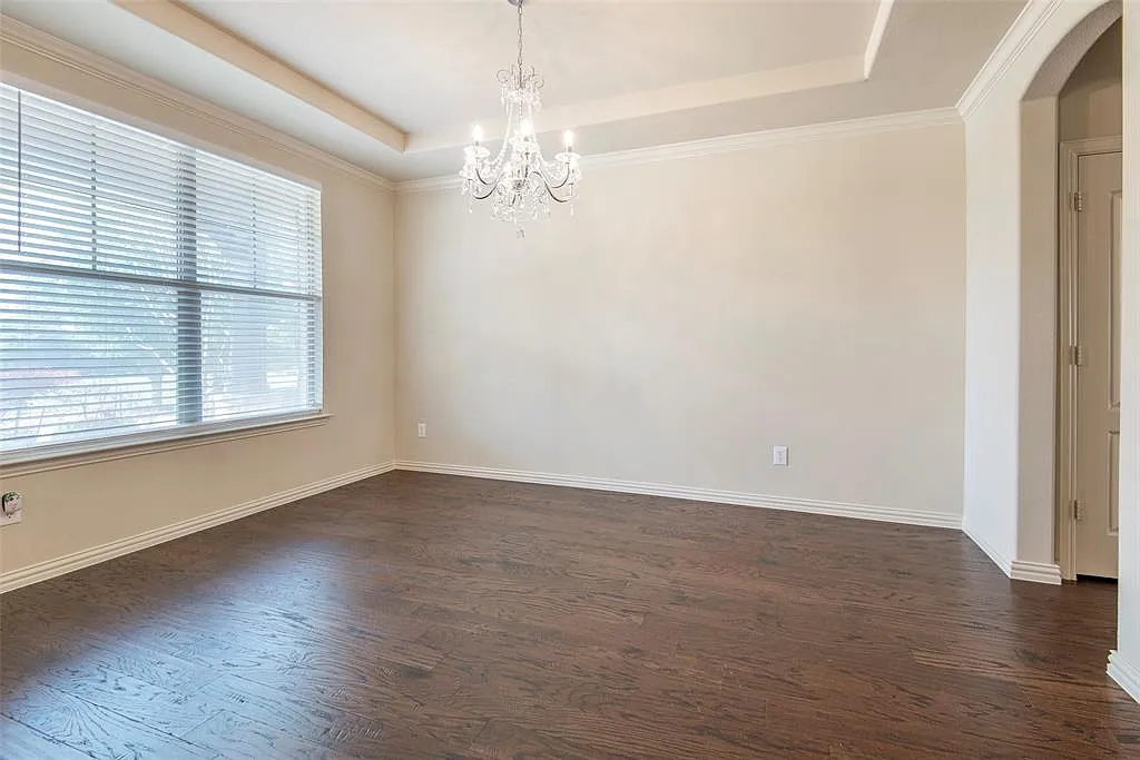 3 bed, 3.5 bath, 3174 sqft, $3,530 — Photo 2