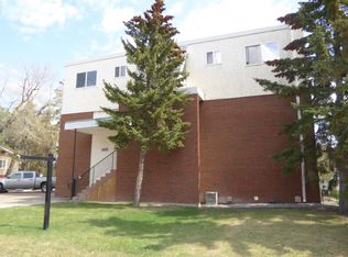 10035 155th St NW #4, Edmonton, AB T5P 2L4