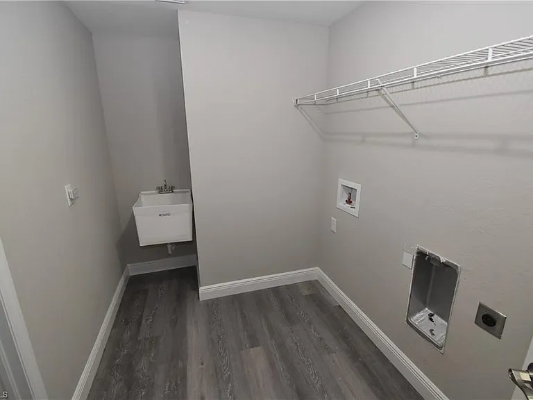 23493 Branch Ave — Photo 30