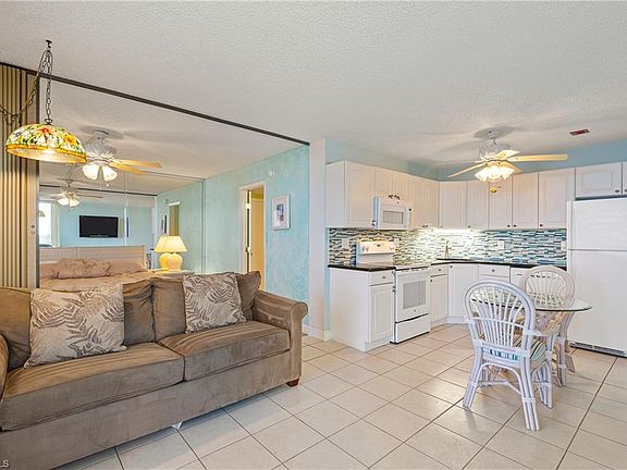 3rd image of 7360 Estero Blvd APT 304