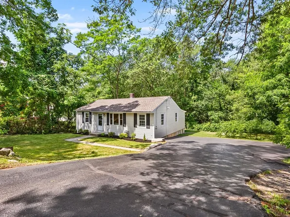 30 Lexington St, Burlington, MA 01803