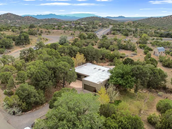 7 Cibola Cir, Santa Fe, NM 87505