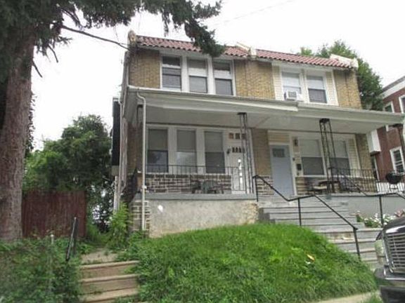 2nd image of 6224 N Park Ave
