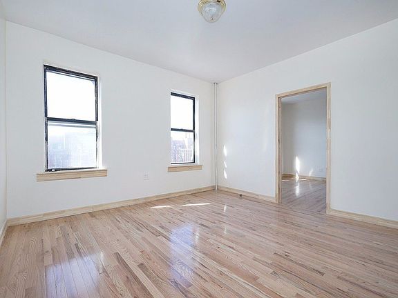 3rd image of 1001 Saint Nicholas Ave APT 53