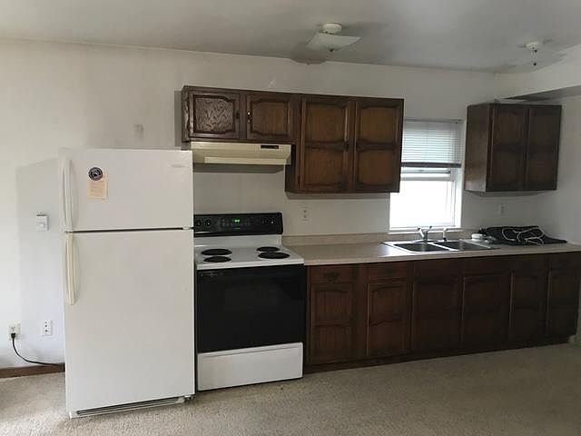 1st image of 1022 W 22nd St APT 4