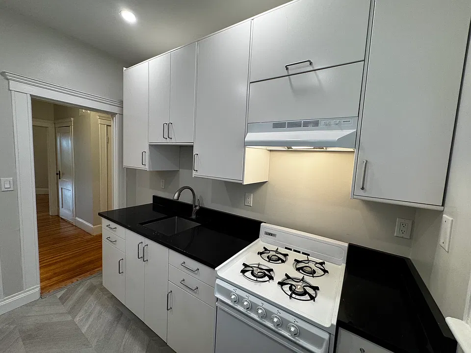 235 Rawson Rd #4