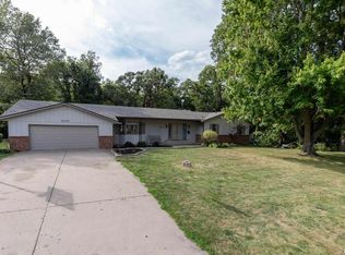 8306 54th St, Coal Valley, IL 61240