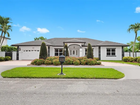 4693 SW 159th Ave, Miami, FL 33185