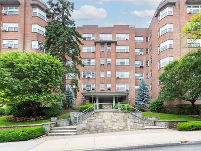 235 Garth Road #B-3E, Scarsdale, NY, 10583