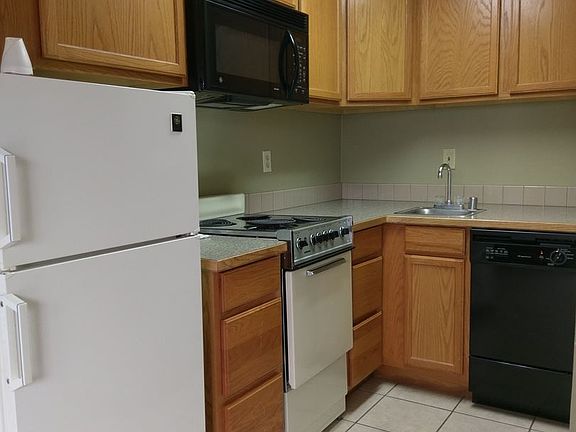 2nd image of 513 S Beech St APT B