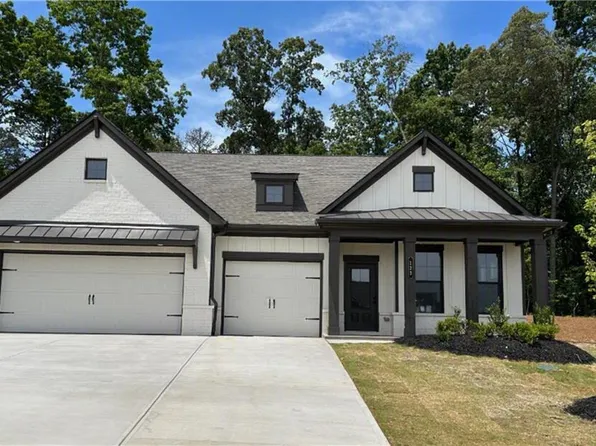 122 Rose Lake Ct, Hoschton, GA 30548