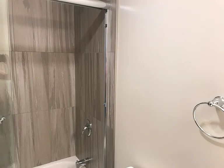 5302 Cleon Ave #102 — Photo 33