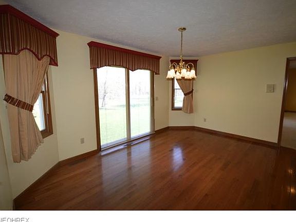 5th image of 3109 Killingworth Ln