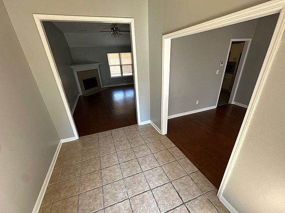 4th image of 9420 Grove Rd