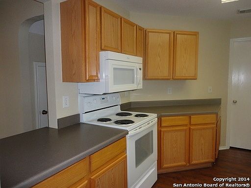 5th image of 11019 Monahan Park