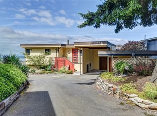 618 9th Ave S, Edmonds, WA 98020