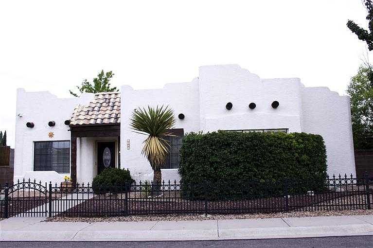 1st image of 7516 Maplewood Dr NW