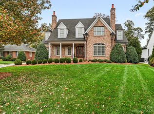 1119 Bolling Rd, Charlotte, NC 28207