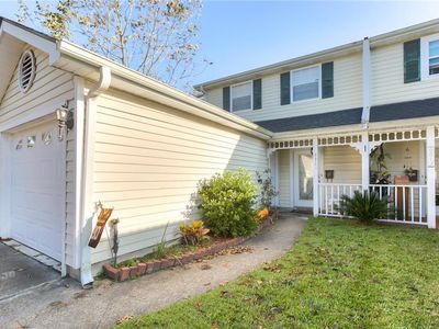 331 Highway Dr #B, New Orleans, LA, 70121