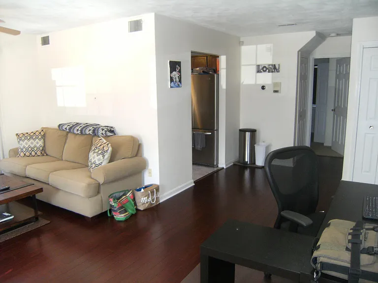 48 Ash Ave #A — Photo 3