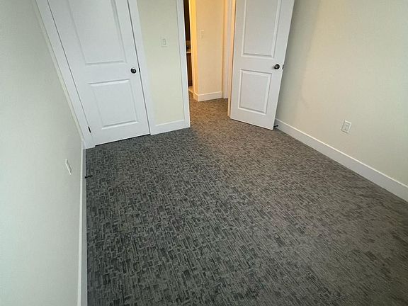 4th image of 2671 Bobolink Ln