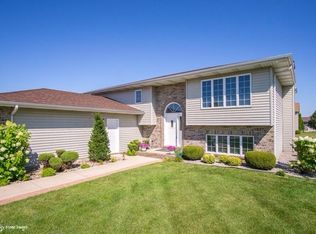 2906 W 85th Ct, Merrillville, IN 46410