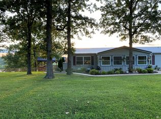 1302 Lakeway Rd, Kissee Mills, MO 65680