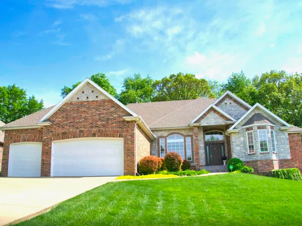 4294 E Berkeley Street, Springfield, MO 65809
