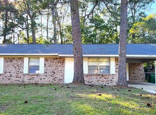 6521 Lancaster Blvd, Ocean Springs, MS 39564