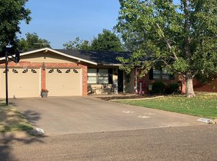 1302 Garland St, Plainview, TX 79072