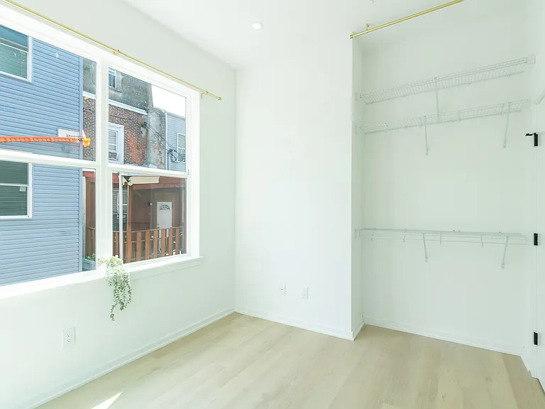 1803 N 18th St #Penthouse B — Photo 8