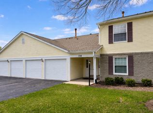 718 Crescent Ct APT B2, Bartlett, IL 60103