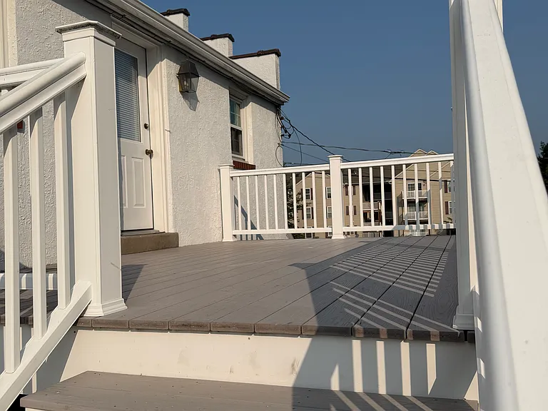 Private deck