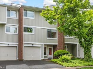 6 Mershon Dr, Princeton, NJ 08540