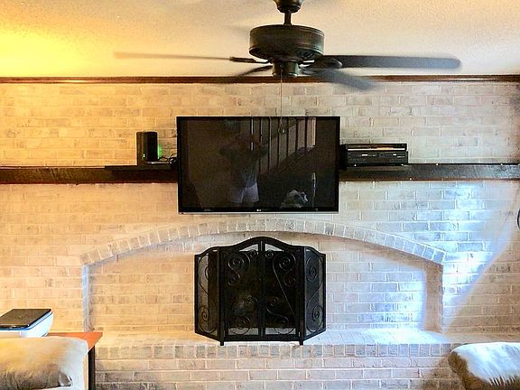 Propane fire place