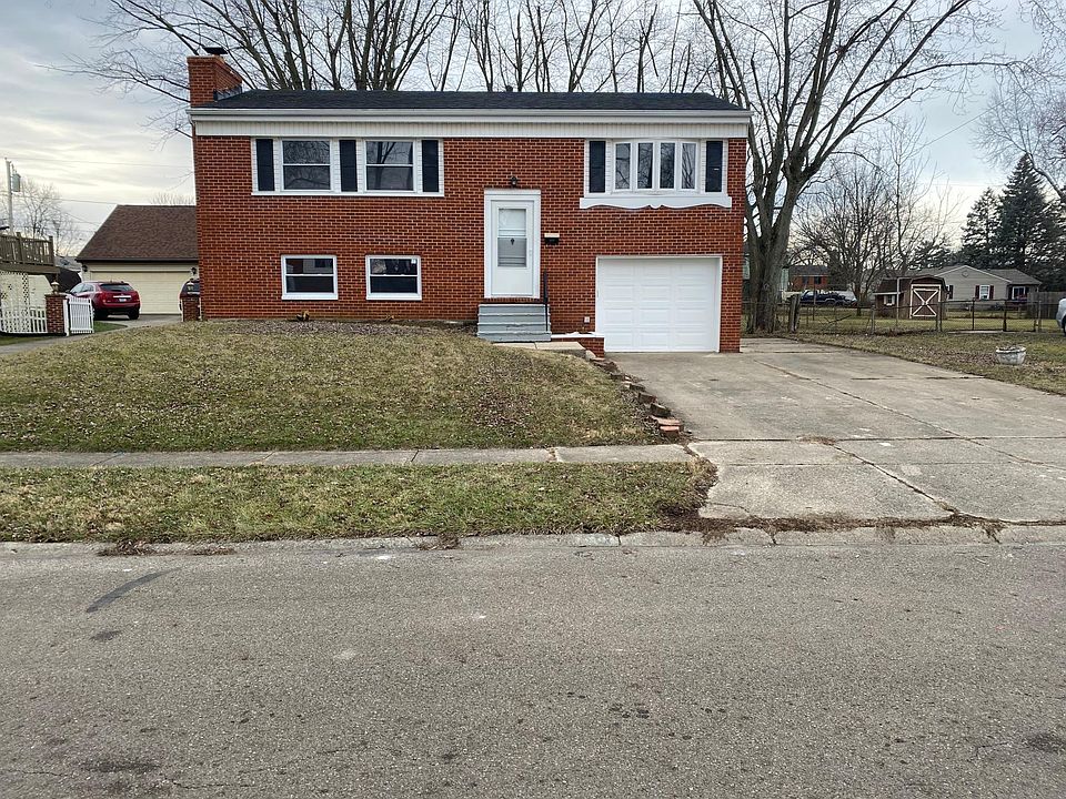 1st image of 70 Joyce Dr