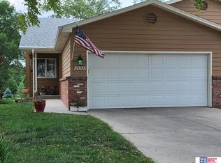 5005 S 69th St, Lincoln, NE 68516