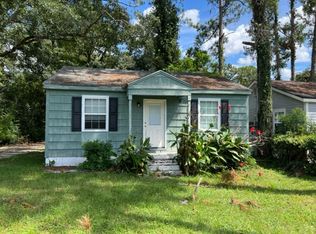 1311 Melody Ln, Valdosta, GA 31601