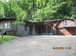 388 Armory Rd, Prestonsburg, KY 41653